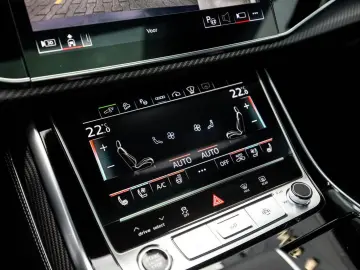 AUDI Q8 60 TFSI e Competition 490pk  Carbon  Full-opt