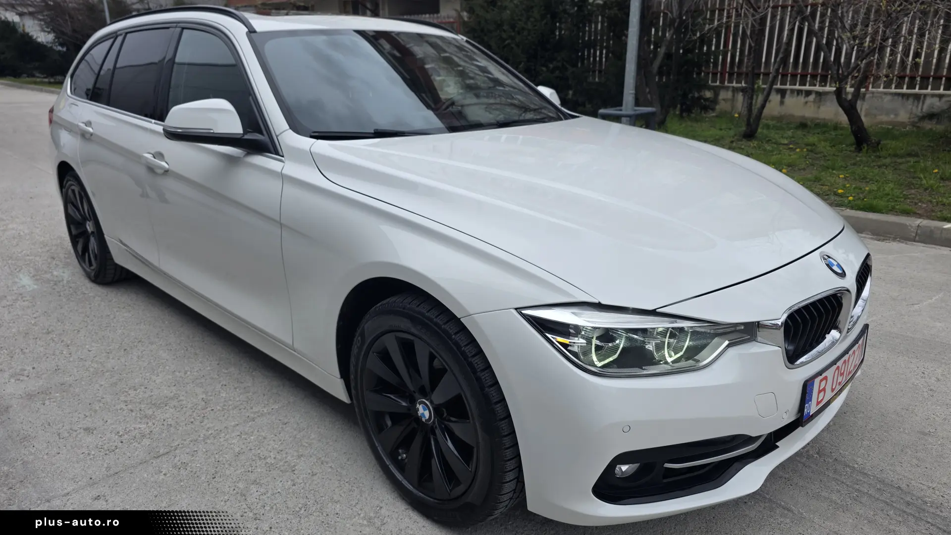 BMW 328i xDrive SportLine 2015 Trapa Piele