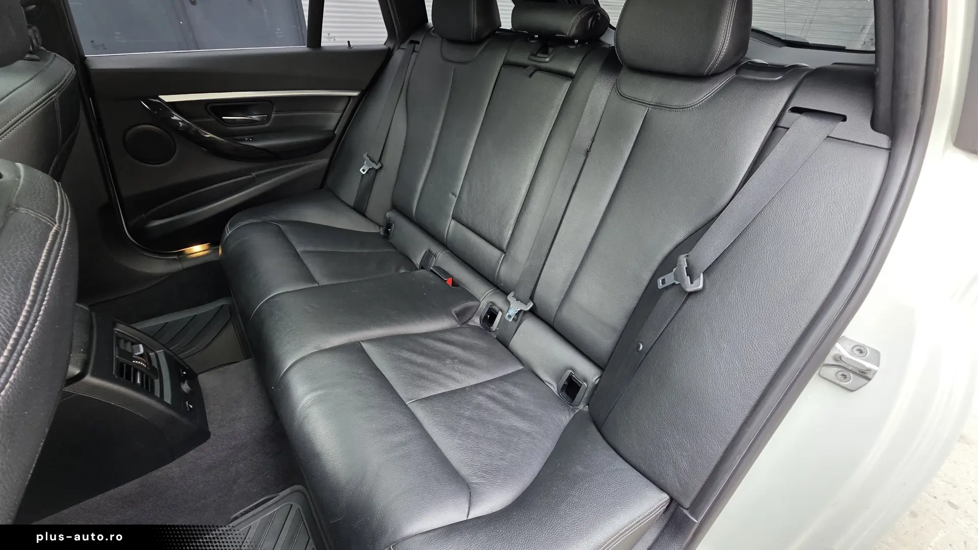 BMW 328i xDrive SportLine 2015 Trapa Piele