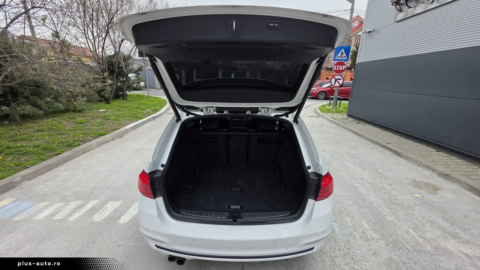 BMW 328i xDrive SportLine 2015 Trapa Piele