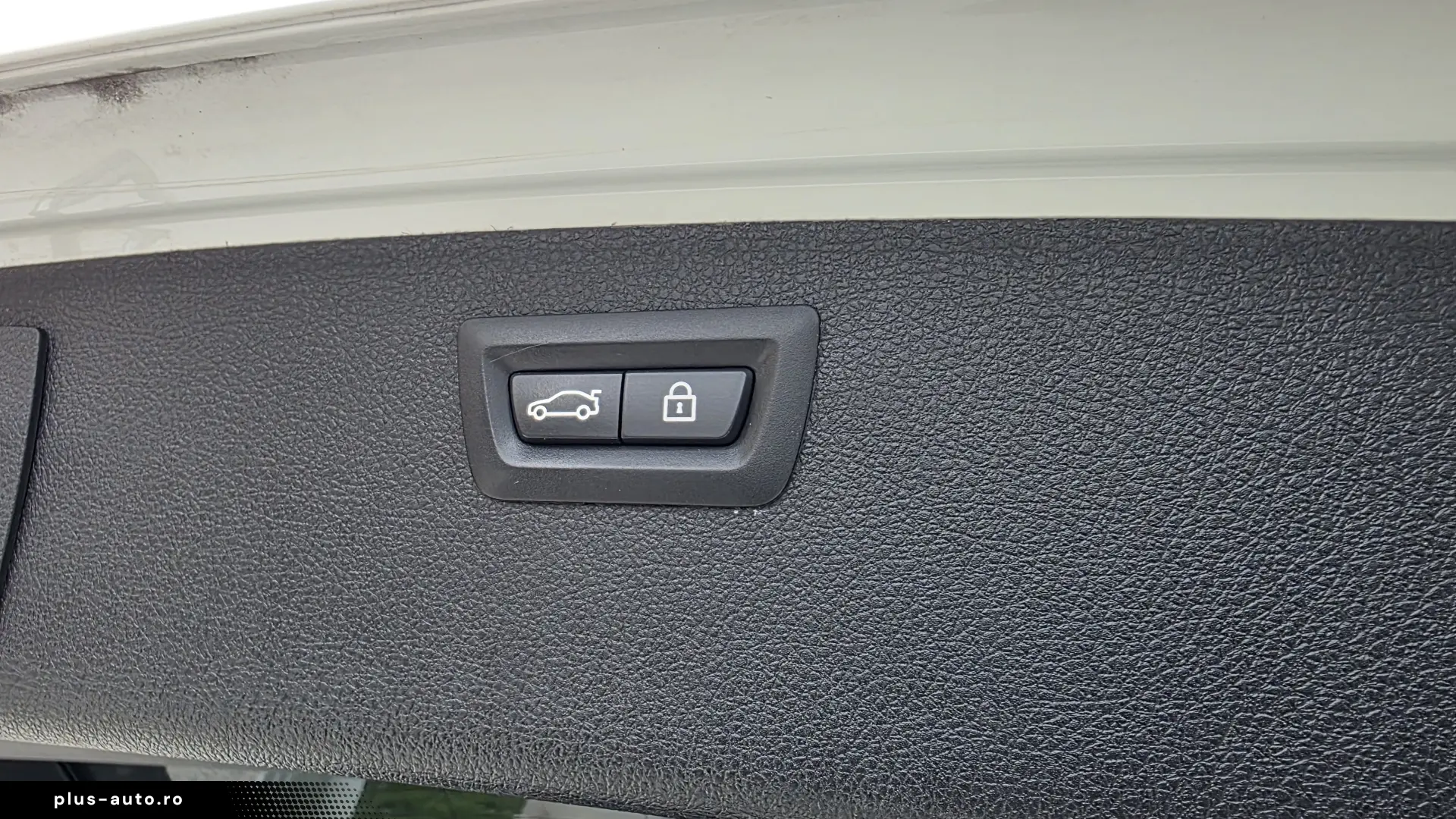 BMW 328i xDrive SportLine 2015 Trapa Piele