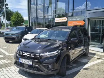 Vand Dacia Jogger extreme  an 2023 full km 15000  reali.