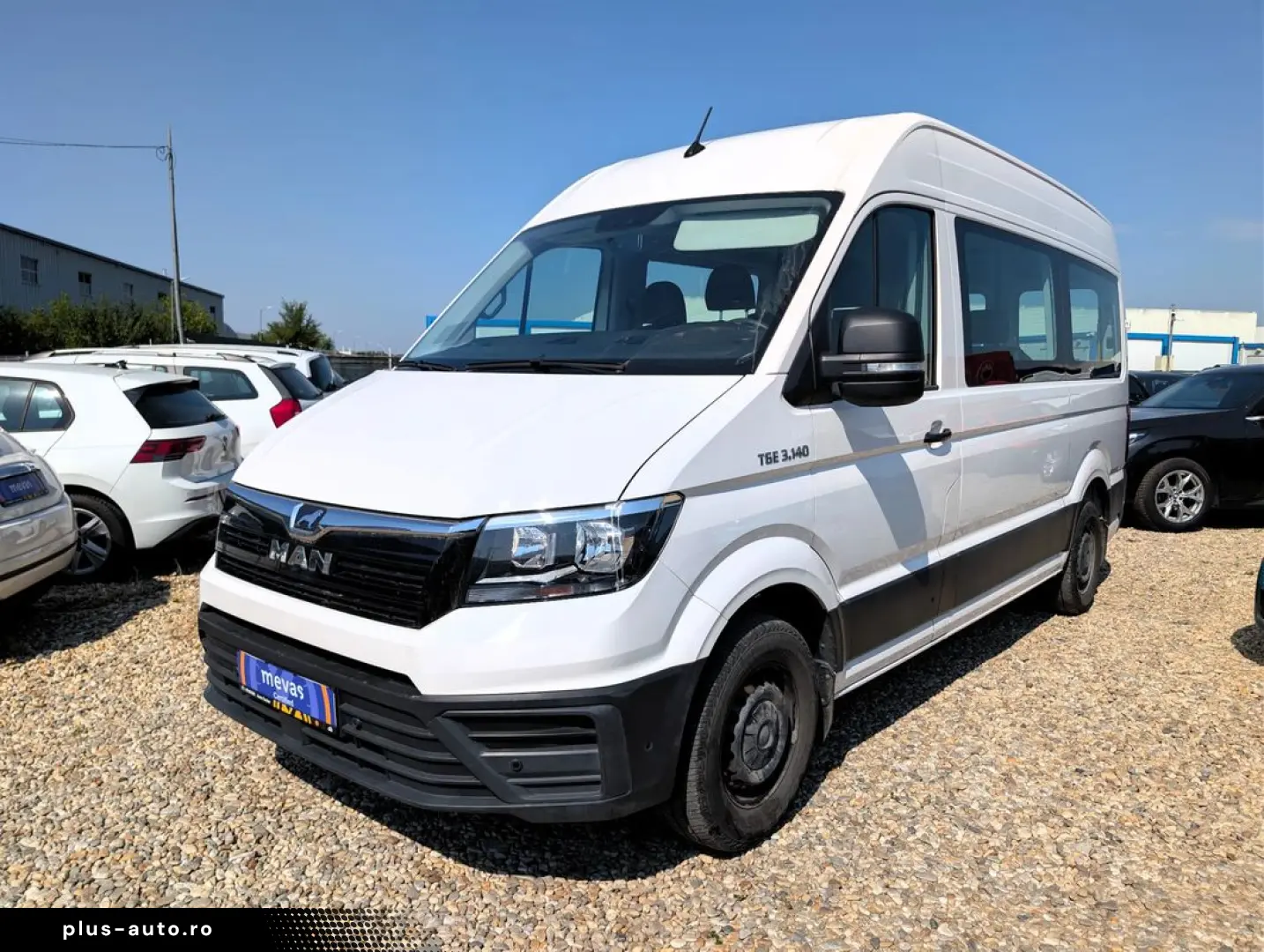 MAN TGE   Volkswagen Crafter   2.0 TDI DSG   140CP   9 locur