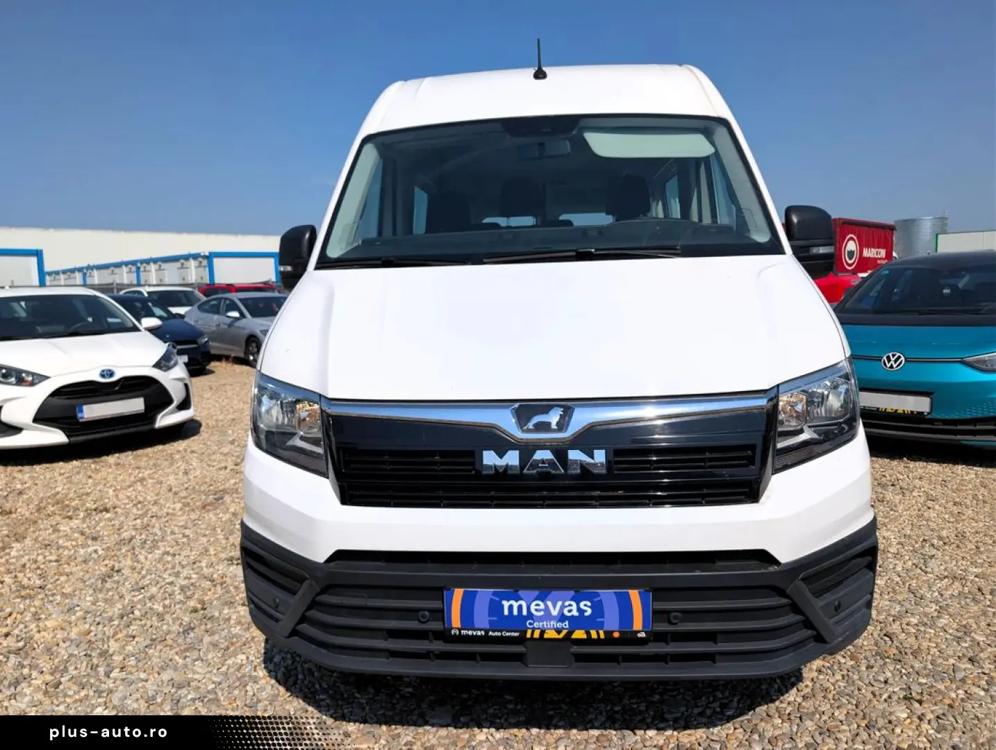 MAN TGE   Volkswagen Crafter   2.0 TDI DSG   140CP   9 locur