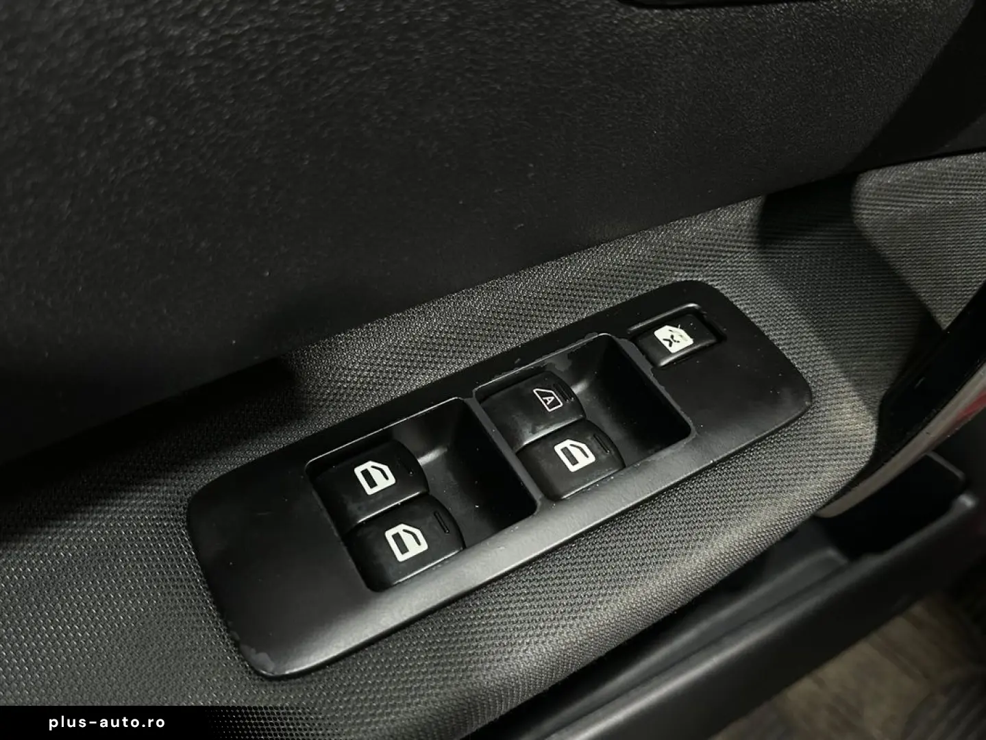 Nissan Qashqai-2