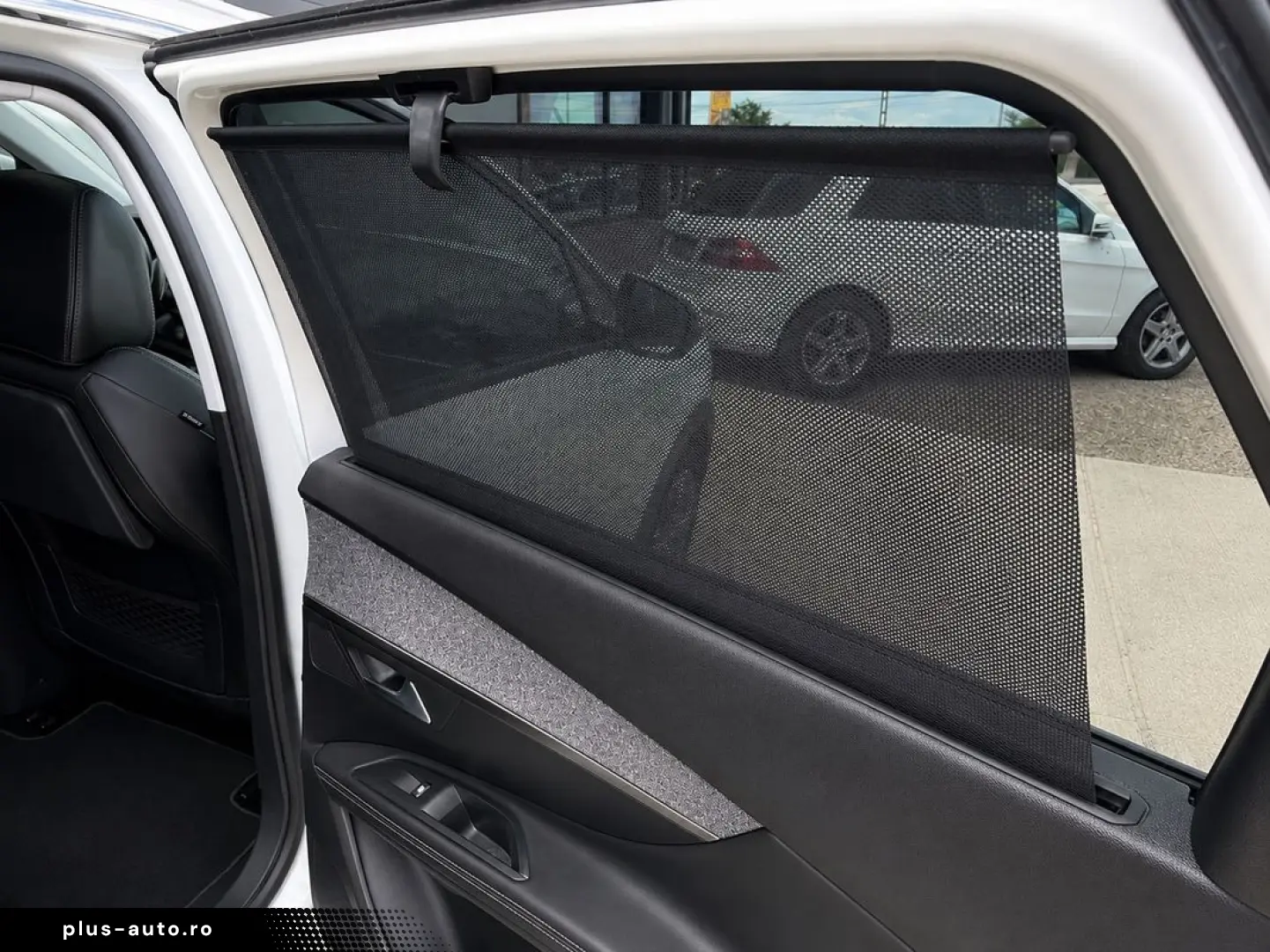 Peugeot 5008 •7Locuri• E6