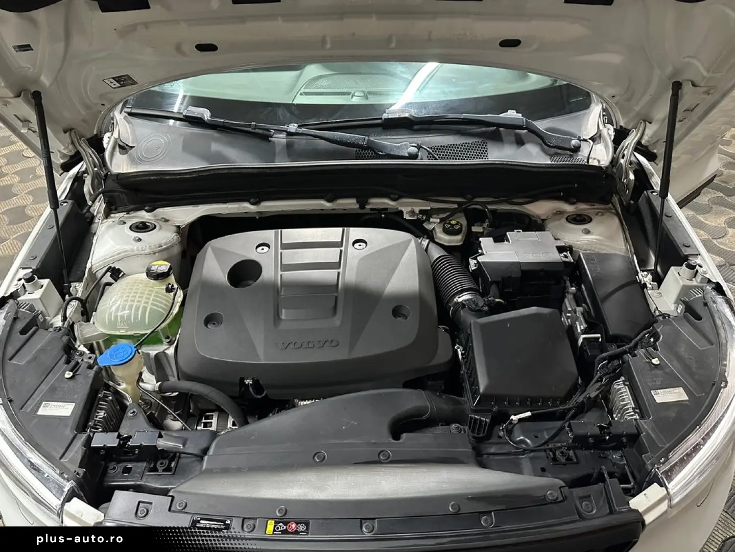 Volvo Xc-40