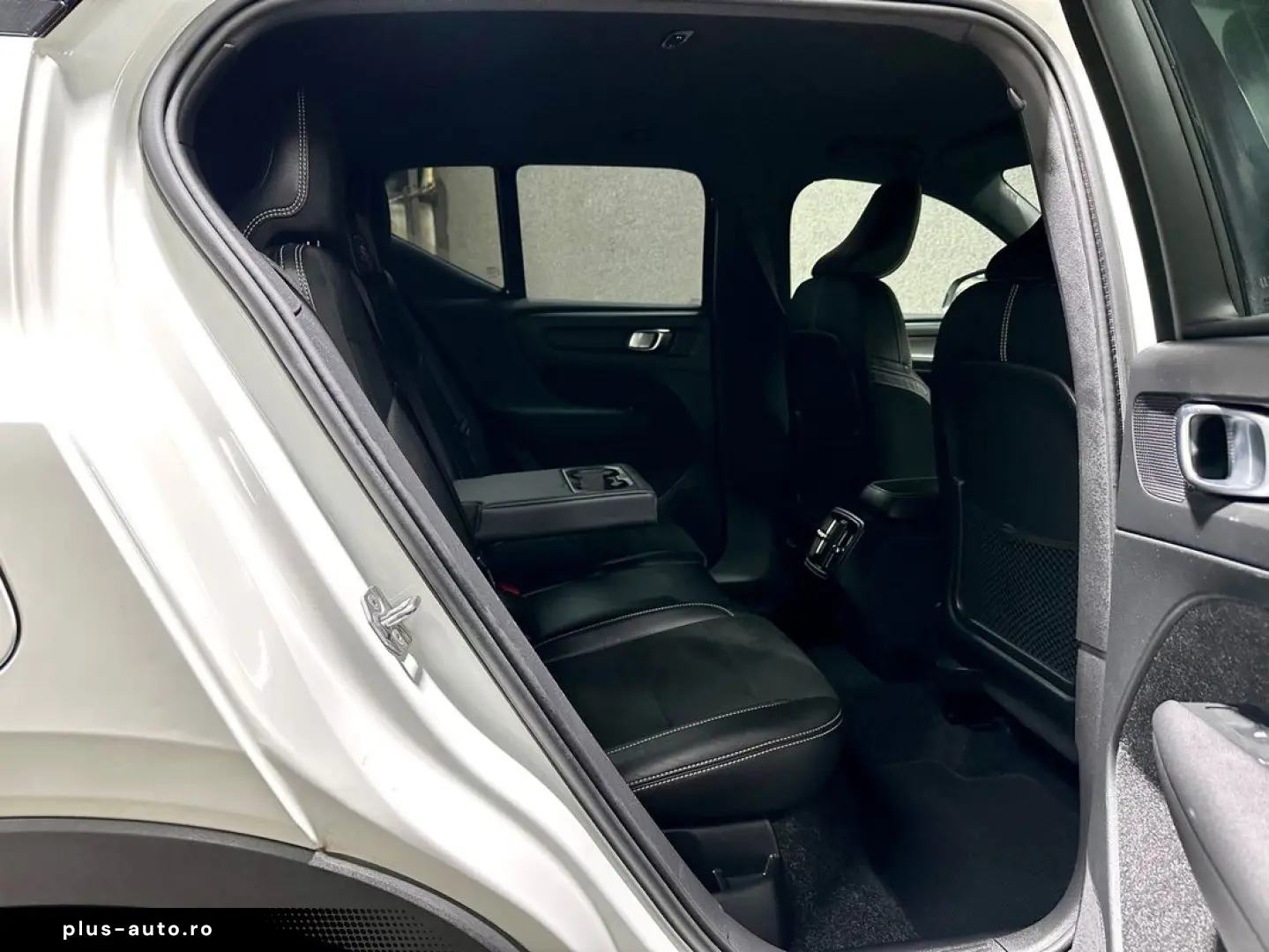 Volvo Xc-40
