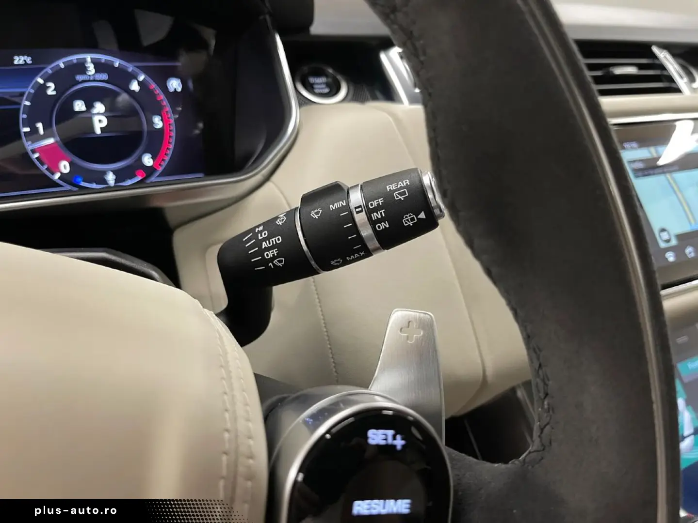 Land-Rover Range-Rover-Sport