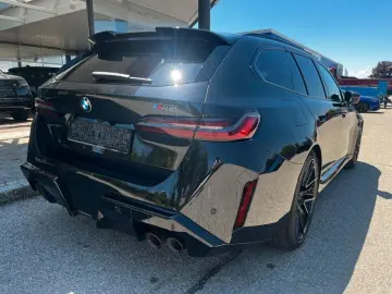BMW M5 Touring Drivers Pack. Bowers&Wilkins AHK Pano