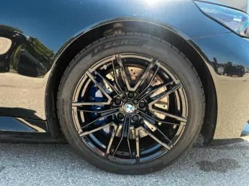 BMW M5 Touring Drivers Pack. Bowers&Wilkins AHK Pano