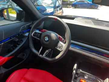 BMW M5 Touring Drivers Pack. Bowers&Wilkins AHK Pano