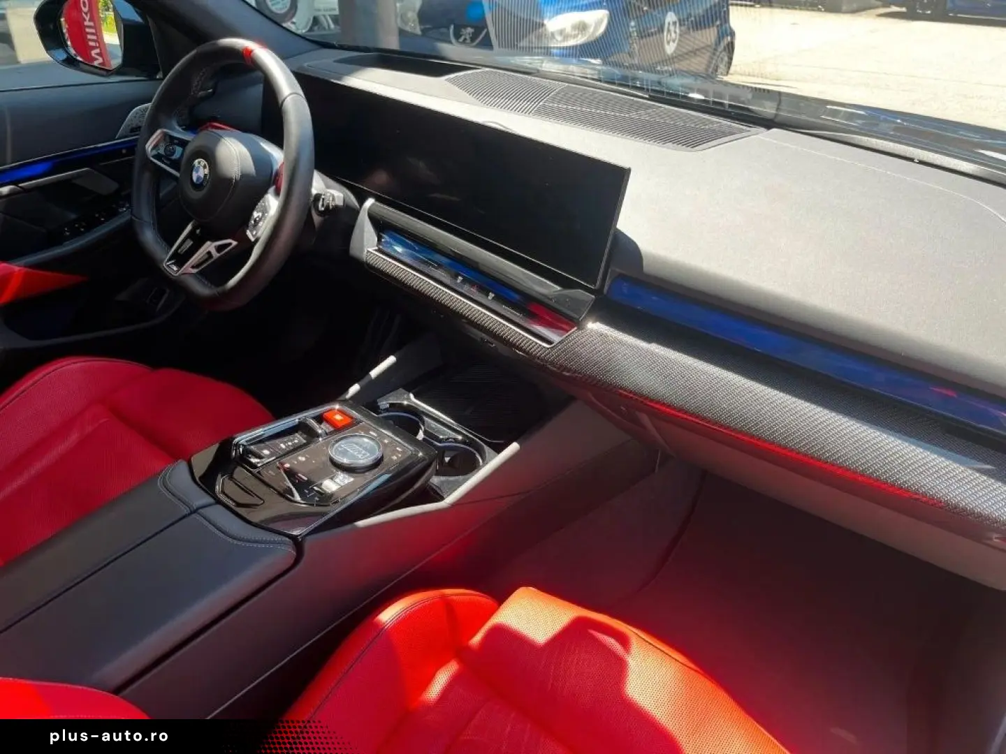 BMW M5 Touring Drivers Pack. Bowers&Wilkins AHK Pano