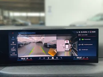 BMW M340d xDrive Touring M Sport Pro HUD Pano AHK ST