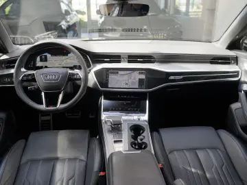 AUDI A6 40 TDI S Line Plus