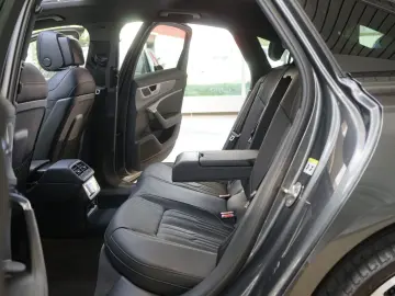 AUDI A6 40 TDI S Line Plus