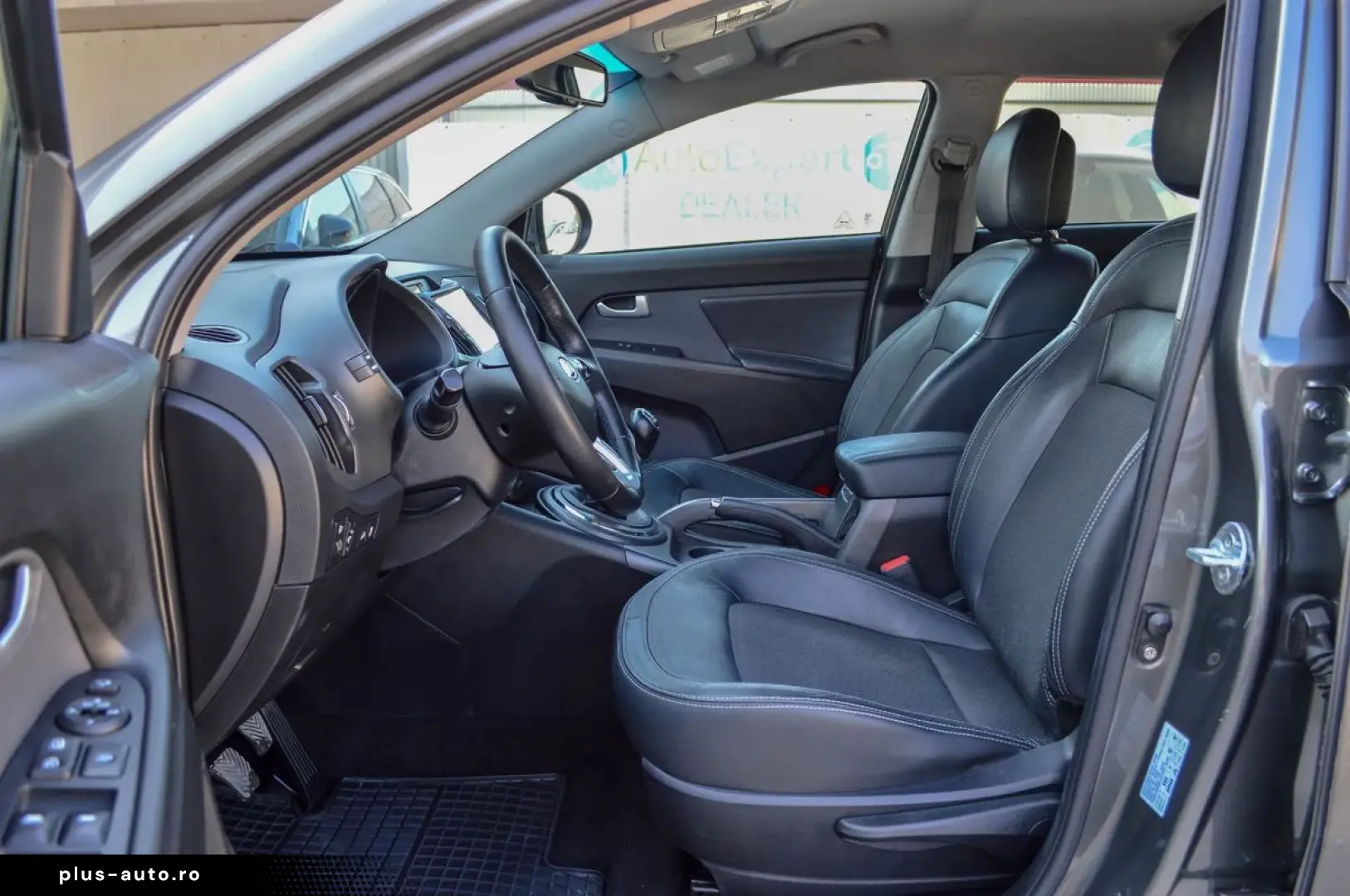 2011 KIA Sportage 1.6  Benzină Premium   RATE FIXE   Garanți