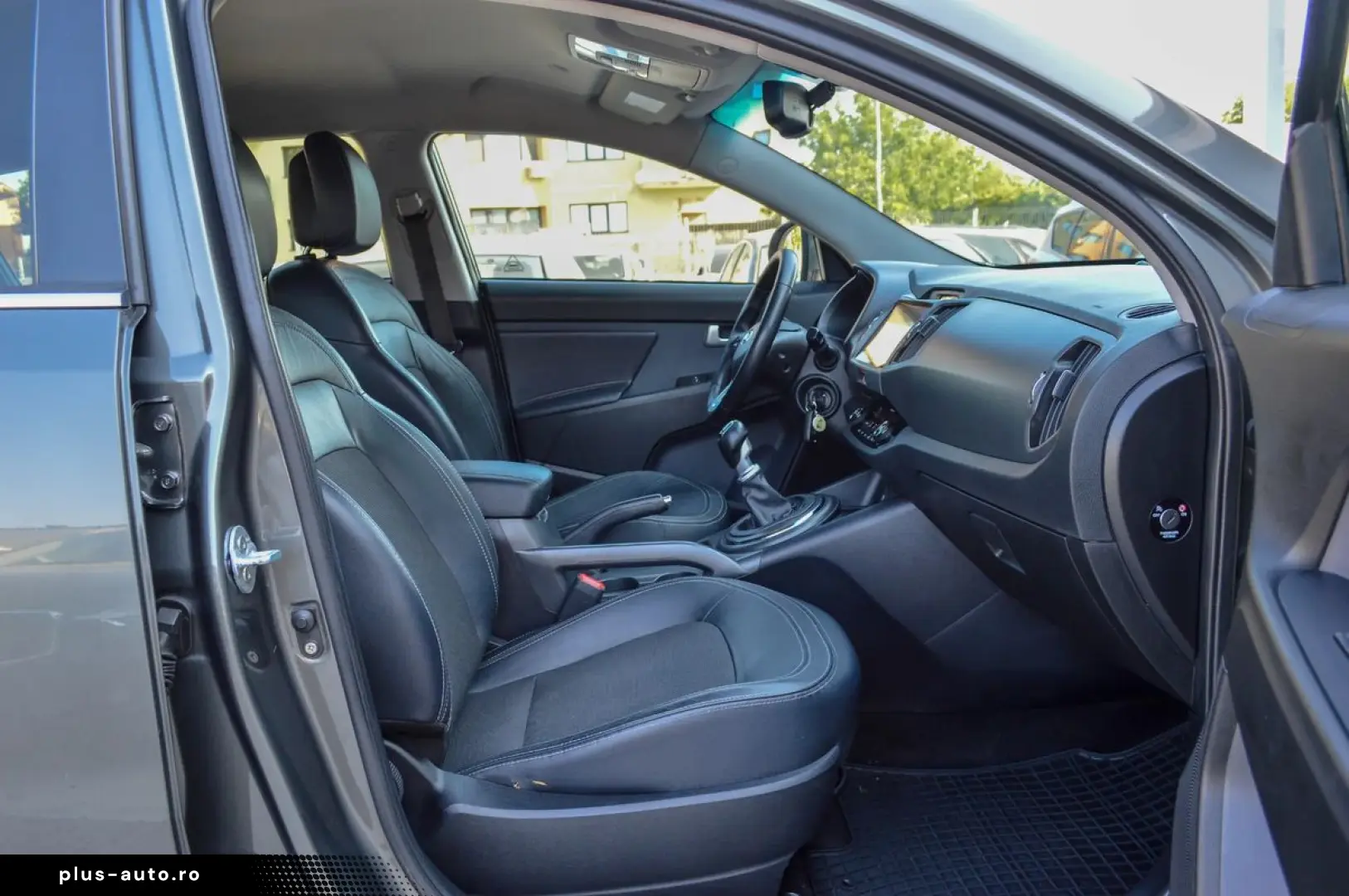 2011 KIA Sportage 1.6  Benzină Premium   RATE FIXE   Garanți