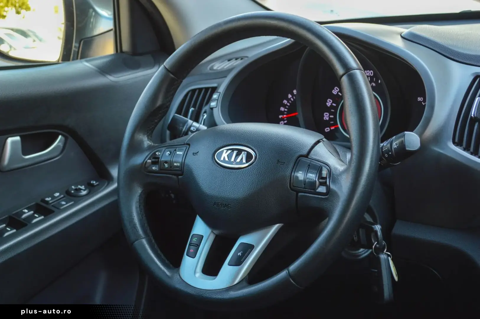 2011 KIA Sportage 1.6  Benzină Premium   RATE FIXE   Garanți