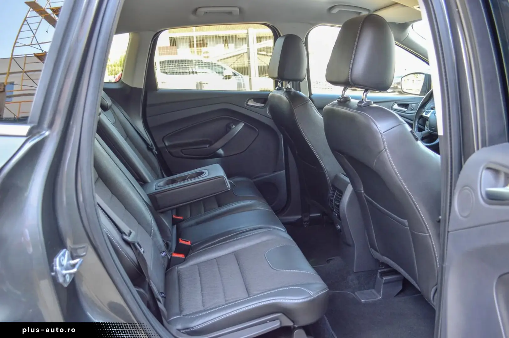 2017 Ford Kuga 2.0 TDCi 4x4 Aut. Titanium  RATE FIXE