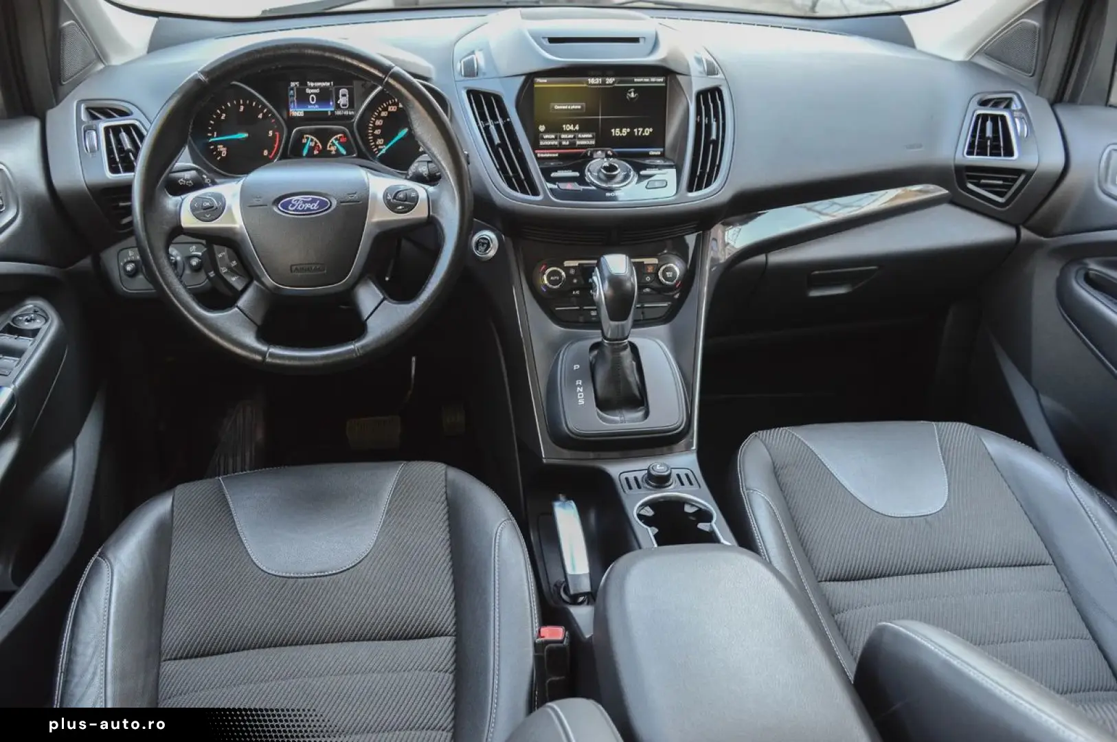 2017 Ford Kuga 2.0 TDCi 4x4 Aut. Titanium  RATE FIXE
