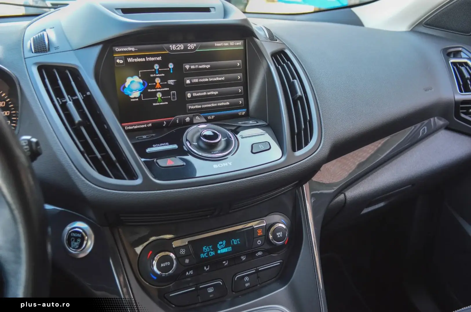 2017 Ford Kuga 2.0 TDCi 4x4 Aut. Titanium  RATE FIXE