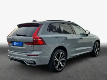 VOLVO XC60 B5 B AWD Ultra Dark Business