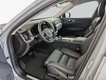 VOLVO XC60 B5 B AWD Ultra Dark Business