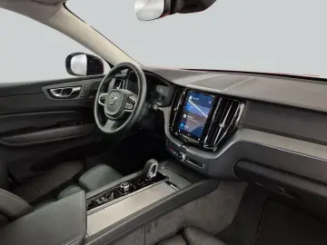 VOLVO XC60 B5 B AWD Ultra Dark Business