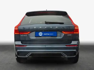 VOLVO XC60 B5 B AWD Ultra Dark