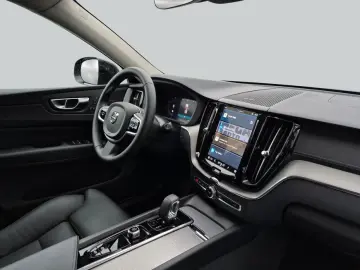 VOLVO XC60 B5 B AWD Ultra Dark