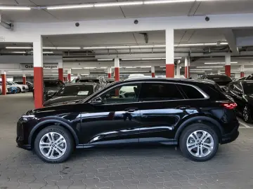AUDI Q5 TFSI Qu PassDisplay Panoramic Keyless ElectricS 360