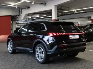 AUDI Q5 TFSI Qu PassDisplay Panoramic Keyless ElectricS 360