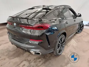 BMW X6 xDrive40d M Sport 22  AHK Pano Massage H K