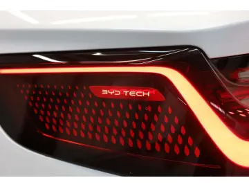 BYD Seal U DM-i Design