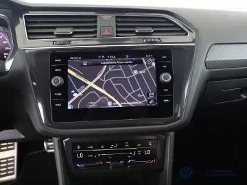 VW Tiguan Allspace 2.0 TDI 4MOTION R-LINE DSG AREA