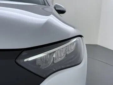 MERCEDES-BENZ EQE 300 Business Edition 89 kWh Accu  …