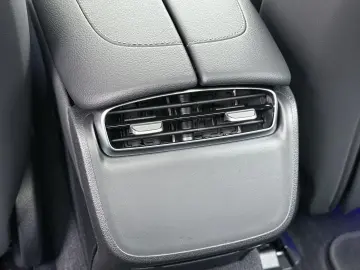 MERCEDES-BENZ EQE 300 Business Edition 89 kWh Accu  …