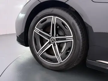 MERCEDES-BENZ EQE 300 Business Line AMG 89 kWh Sfeer…