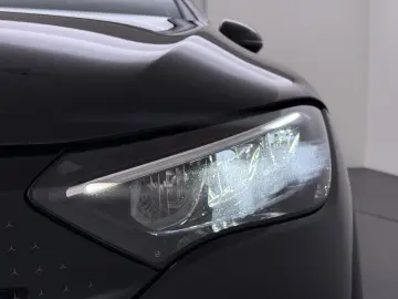 MERCEDES-BENZ EQE 300 Business Line AMG 89 kWh Sfeer…