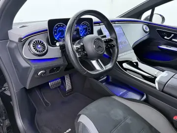 MERCEDES-BENZ EQE 300 Business Line AMG 89 kWh Sfeer…