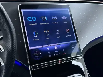 MERCEDES-BENZ EQE 300 Business Line AMG 89 kWh Sfeer…