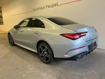 MERCEDES-BENZ CLA 250e Coupe AMG-Line Panorama Soundsystem