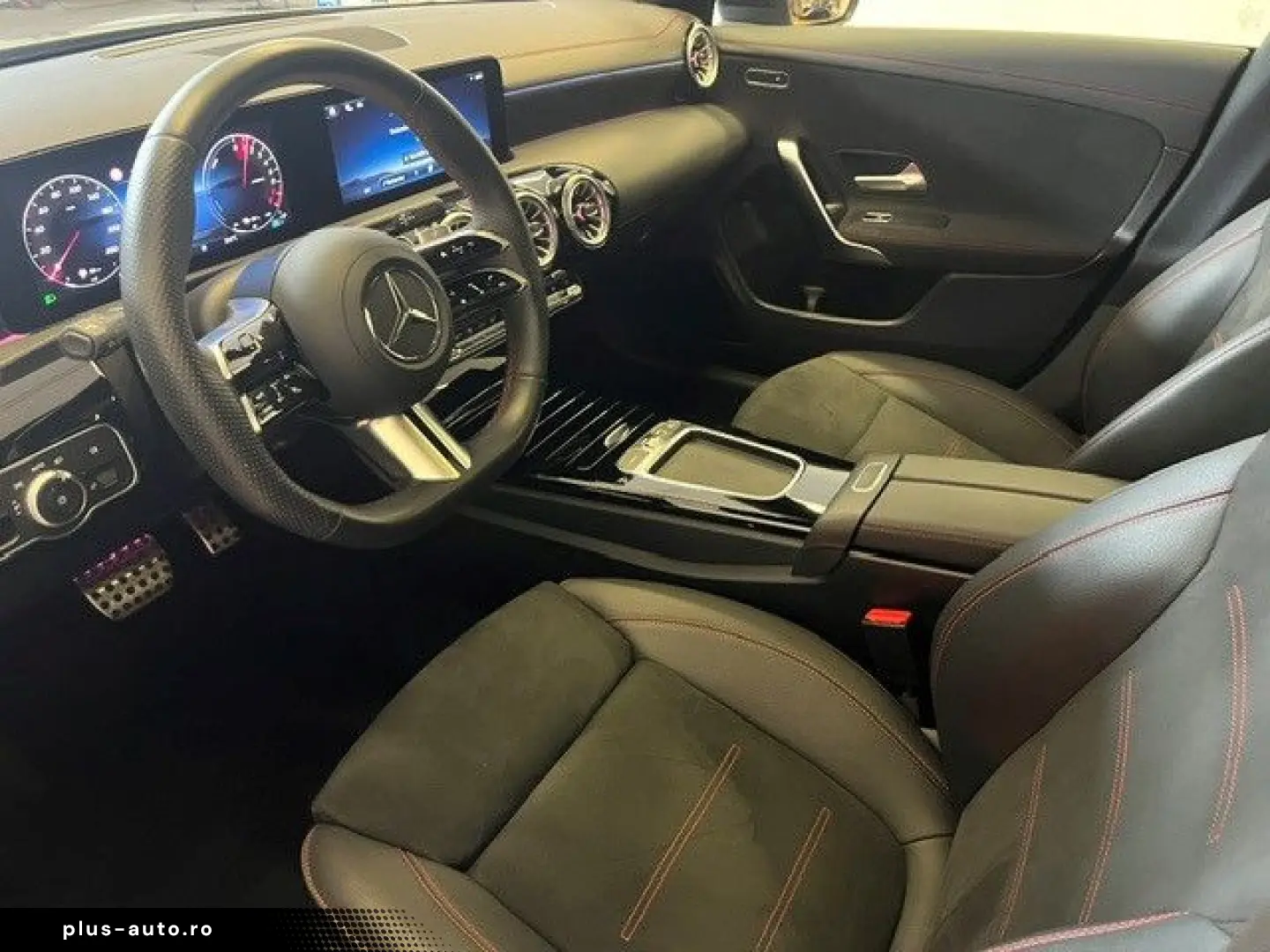 MERCEDES-BENZ CLA 250e Coupe AMG-Line Panorama Soundsystem