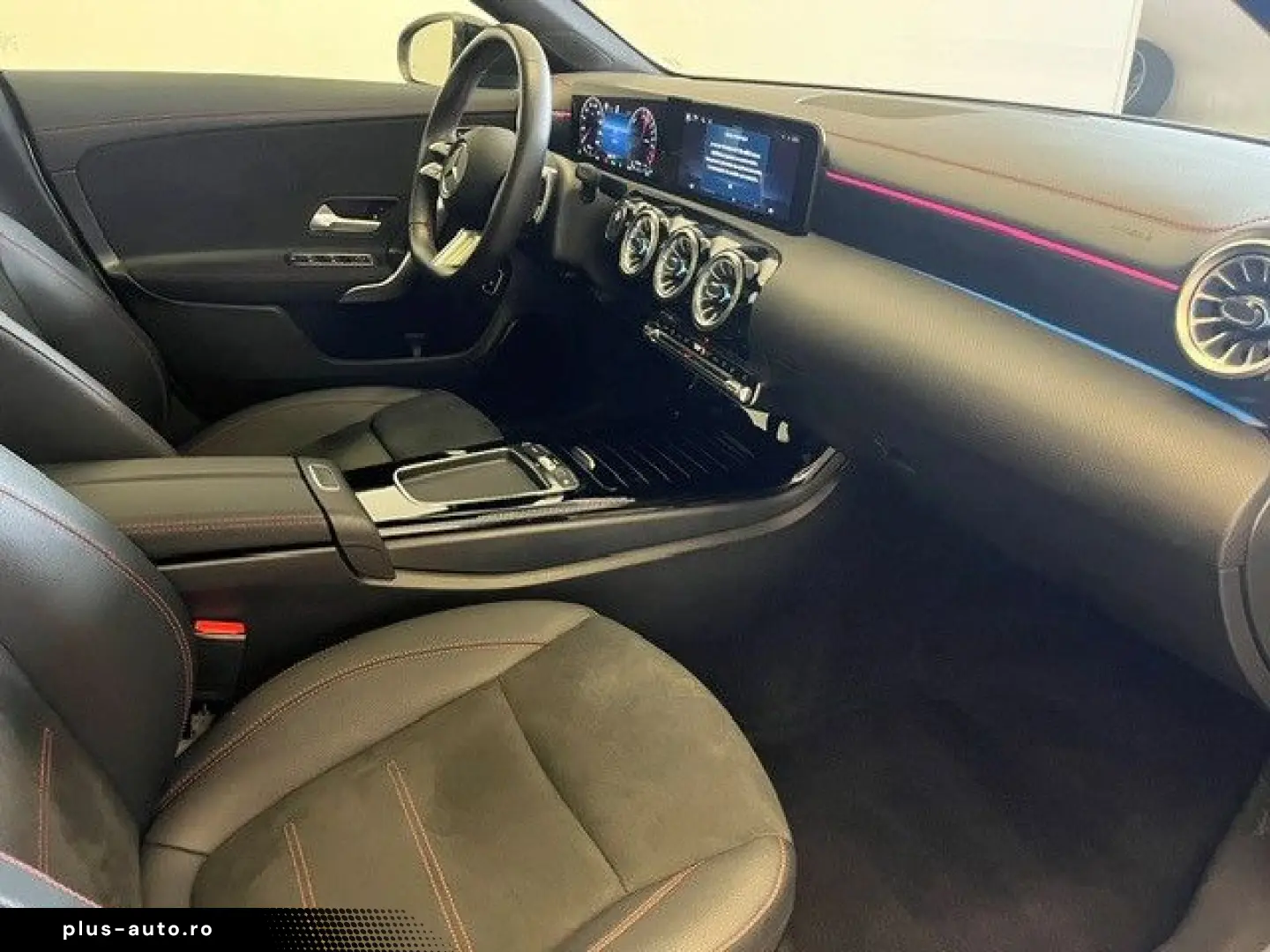 MERCEDES-BENZ CLA 250e Coupe AMG-Line Panorama Soundsystem