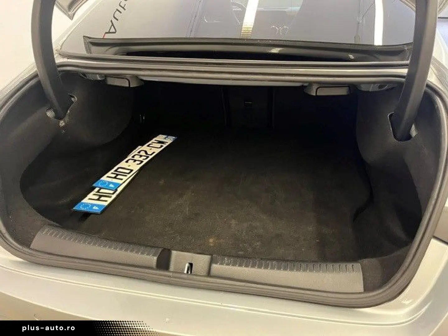 MERCEDES-BENZ CLA 250e Coupe AMG-Line Panorama Soundsystem