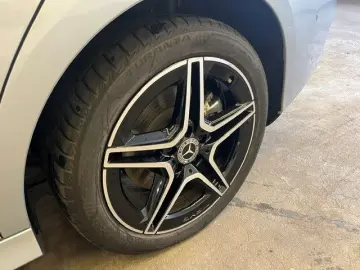 MERCEDES-BENZ CLA 250e Coupe AMG-Line Panorama Soundsystem