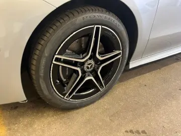 MERCEDES-BENZ CLA 250e Coupe AMG-Line Panorama Soundsystem