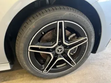 MERCEDES-BENZ CLA 250e Coupe AMG-Line Panorama Soundsystem