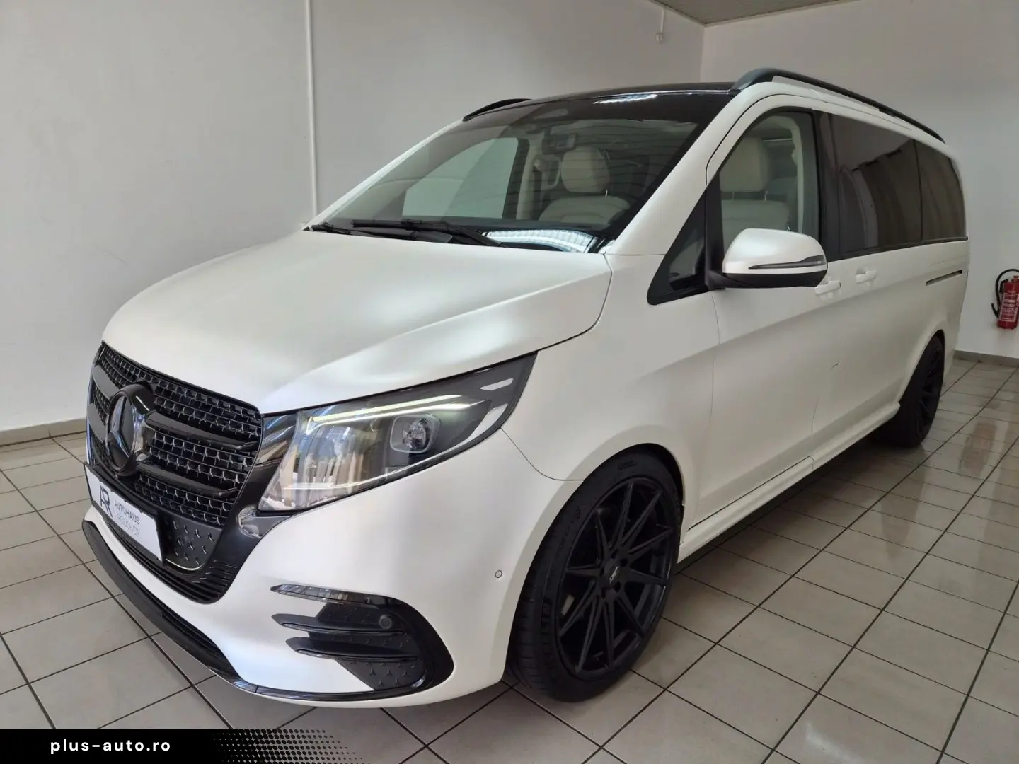 MERCEDES-BENZ V 300 d 4M lang AMG EXCLUSIVE Pano AHK&hellip;